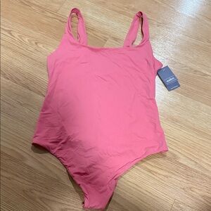 ArdenCoral Pink Scoop Neck Bodysuit size S,L,XL,XXL(2)…134